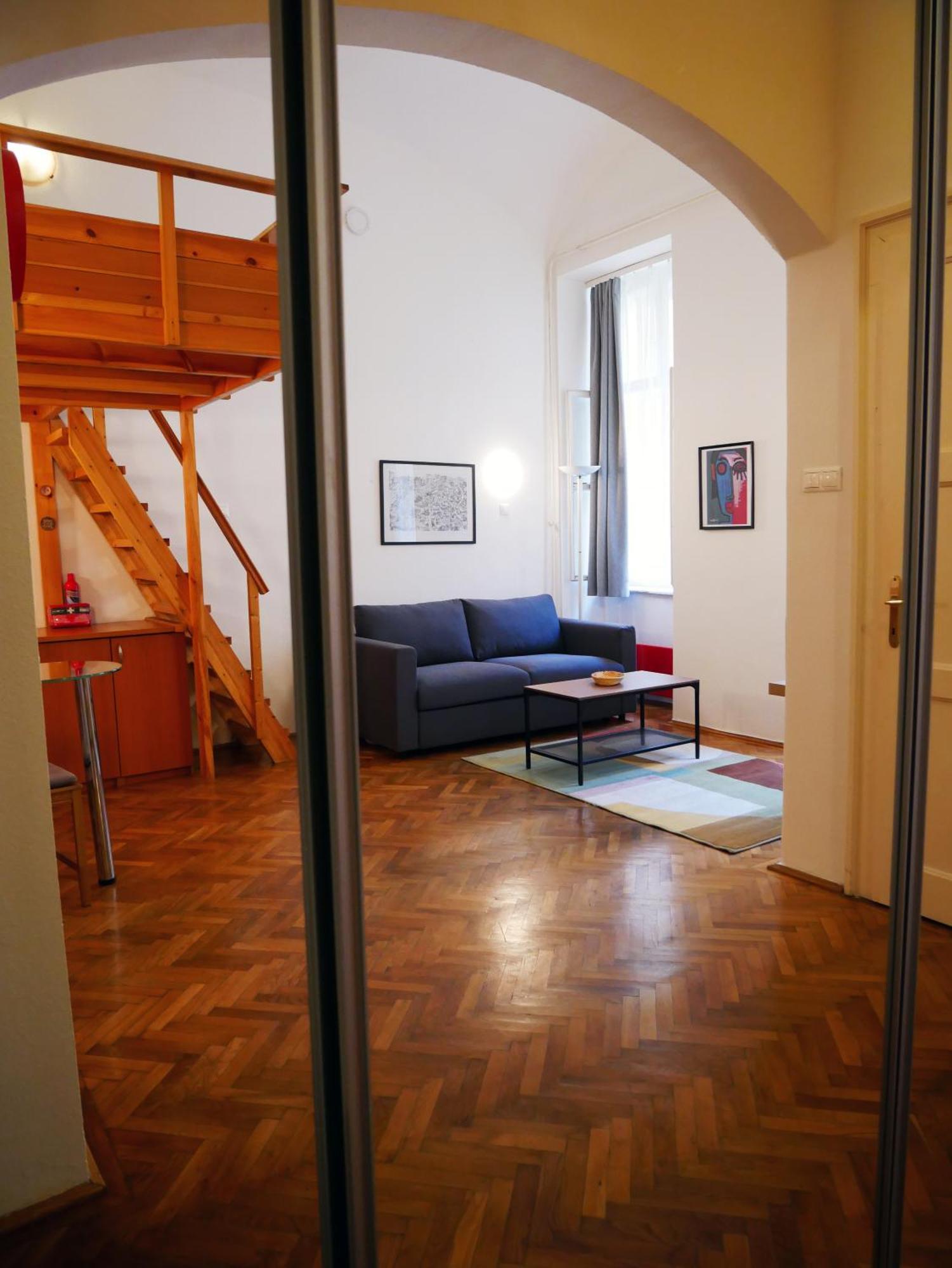 Dorotea - Cosy Home In The Heart Of Будапеща Екстериор снимка